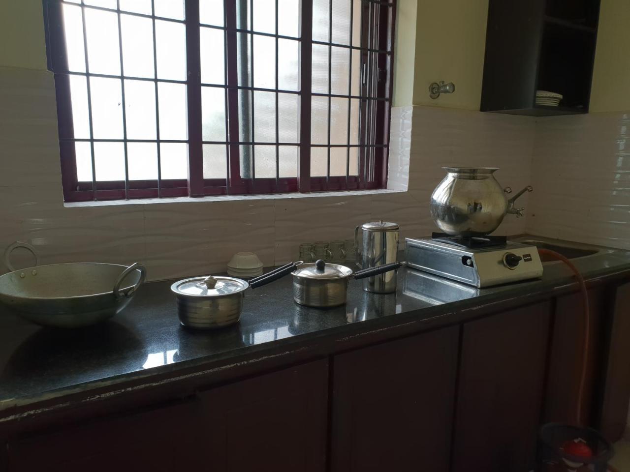 Sp Plaza Service Apartment Thiruvananthapuram Eksteriør billede